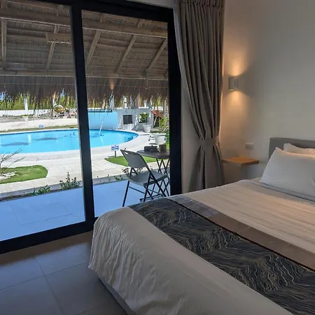 Banana Beach Club