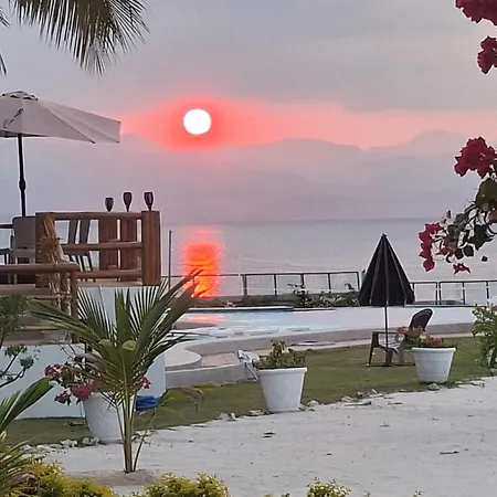 Banana Beach Club