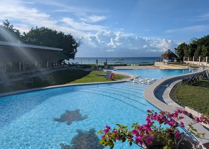 Resort Banana Club