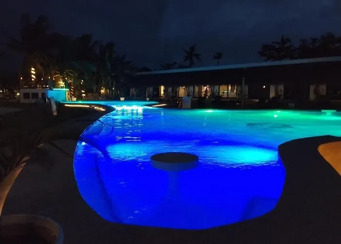 Resort Banana Club